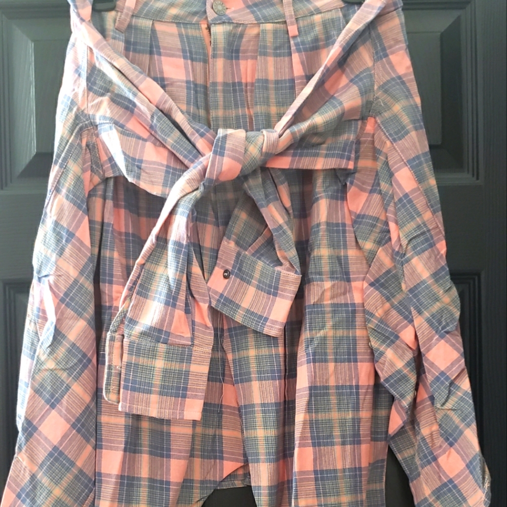 Minaa Monroe, Large Pink Shorts